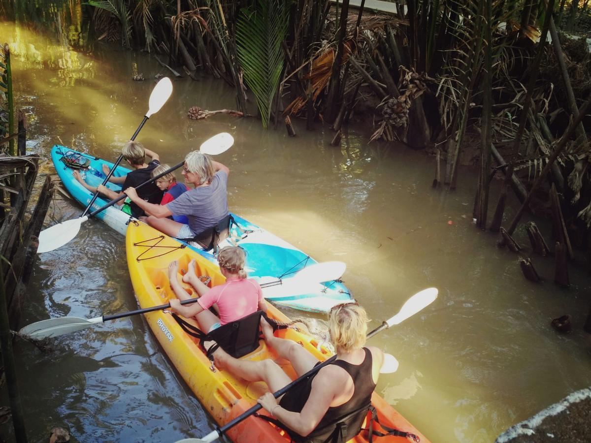 Homestay Bentre Coco Lodge Ben Tre Екстериор снимка